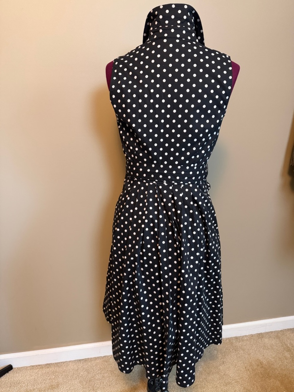 Eliza J Black Size 4 Sleeveless Black & White Polka Dot Collared Midi Dress - Picture 8 of 8